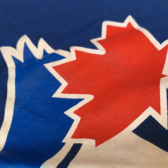 ⭐️ 3/$20 Toronto Blue Jays T Shirt - Picture 3 of 4
